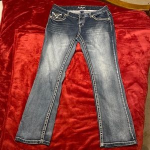 Amethyst jean in great condition